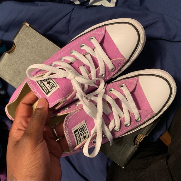 Converse - Picture 5 of 5